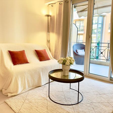 Superbe Appartement Avec Terrasse 1Mn Des Plages De La Croisette Кан Екстериор снимка